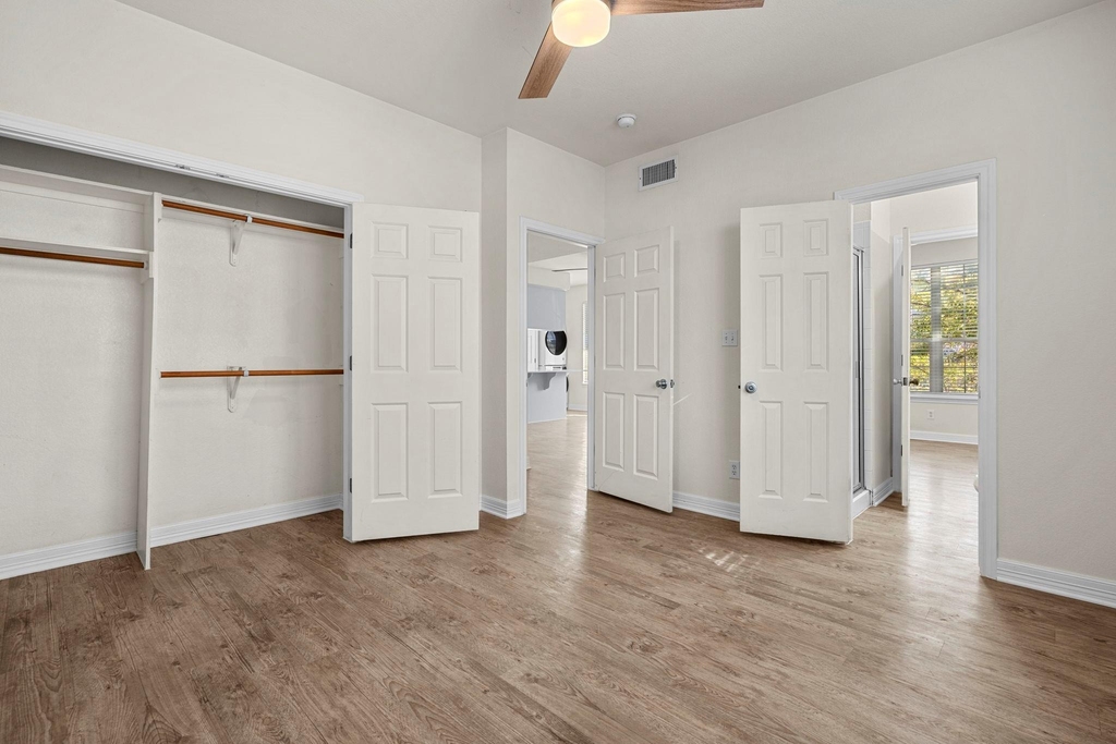 1100 W 25th St - Photo 34