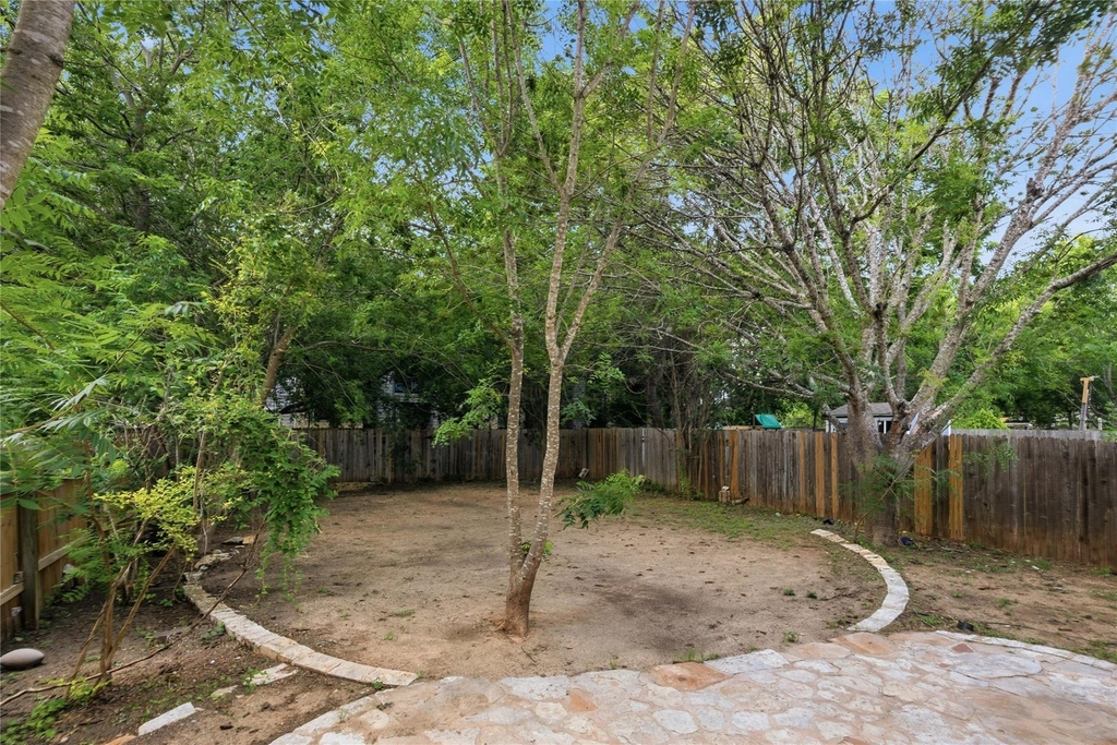 10316 Garbacz Dr - Photo 21