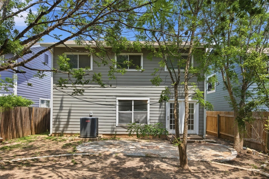10316 Garbacz Dr - Photo 25