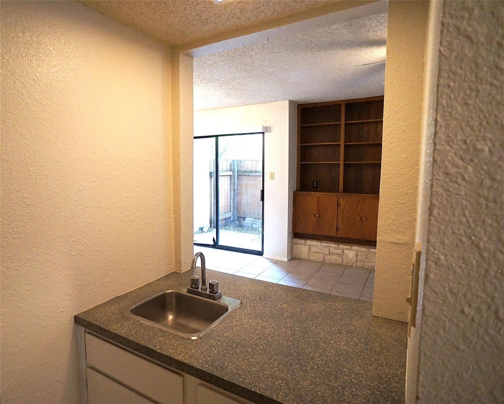 8418 Fathom Cir - Photo 4
