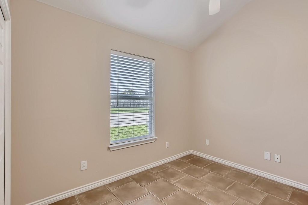 3032 Douglas Fir Dr - Photo 5