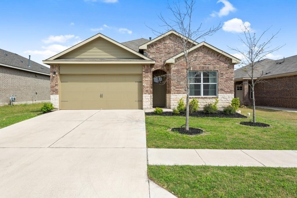 2072 Port Ellen Dr - Photo 0