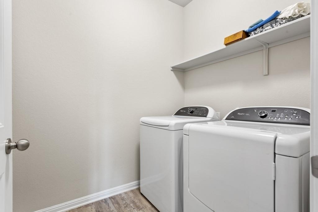 2072 Port Ellen Dr - Photo 22