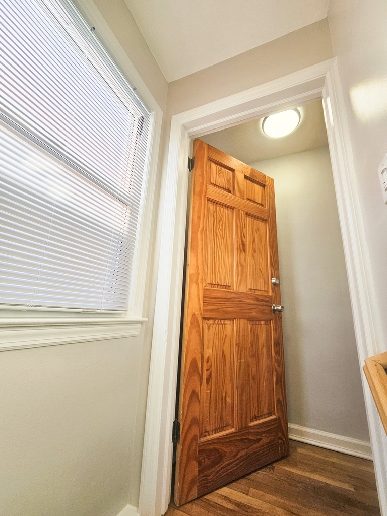 20-50 Hazen Street - Photo 9