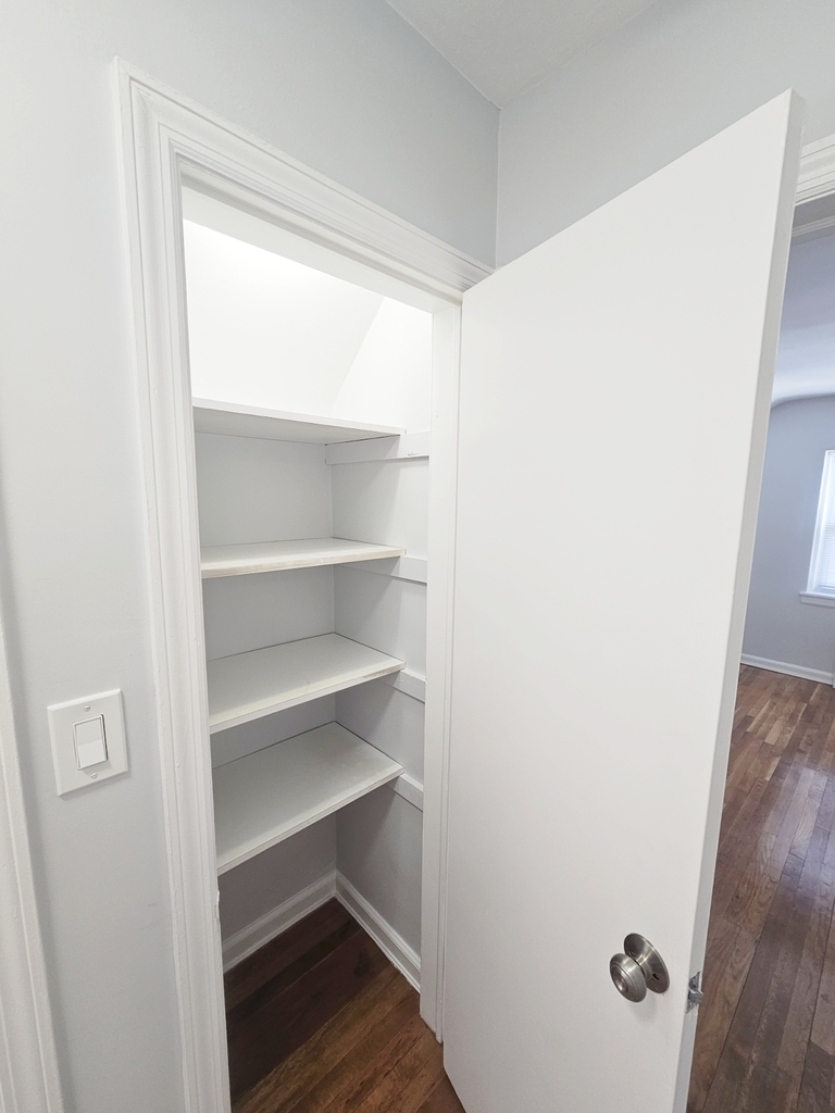 20-50 Hazen Street - Photo 8