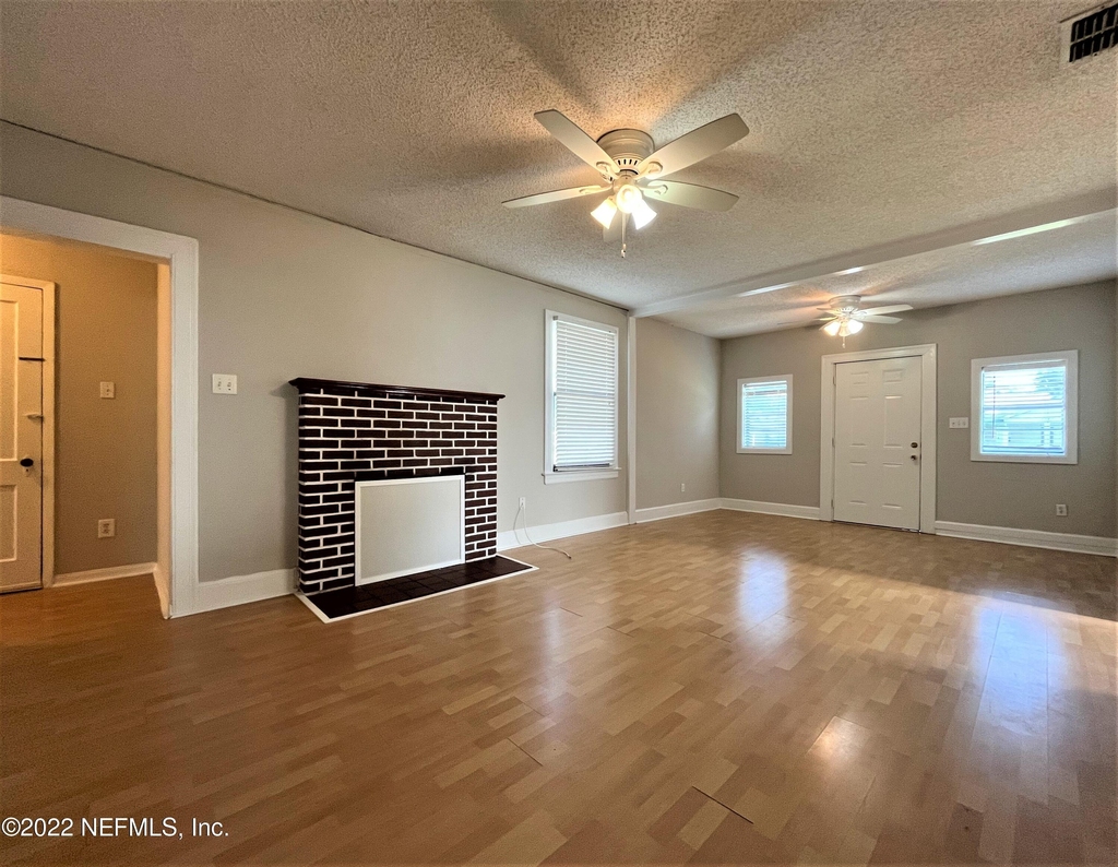 5324 Fremont Street - Photo 4