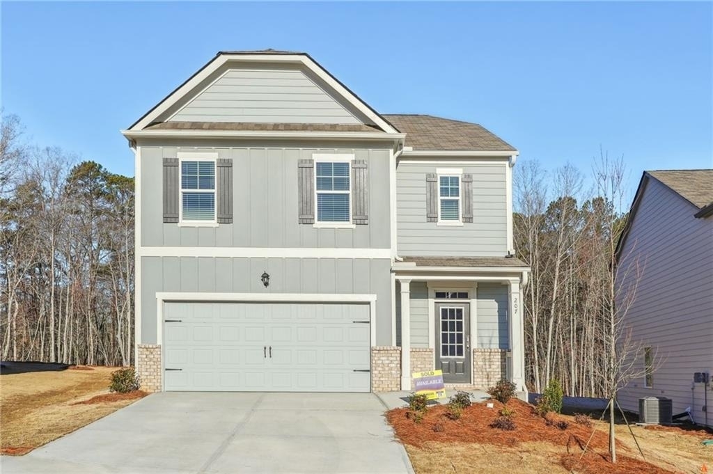 207 Whitewood Drive - Photo 0