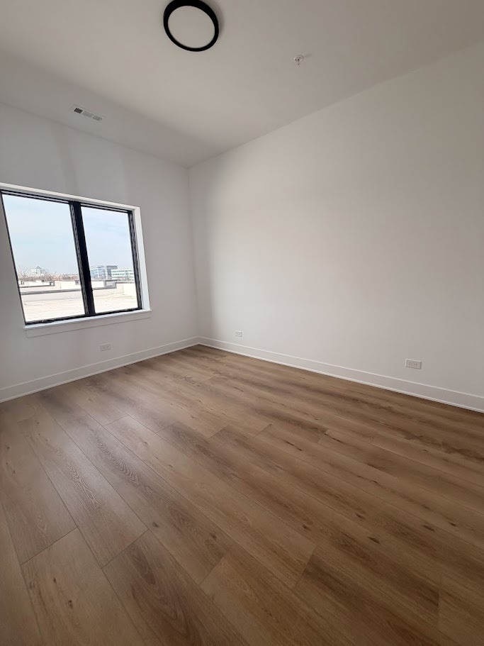 1320 S Ashland Avenue - Photo 8