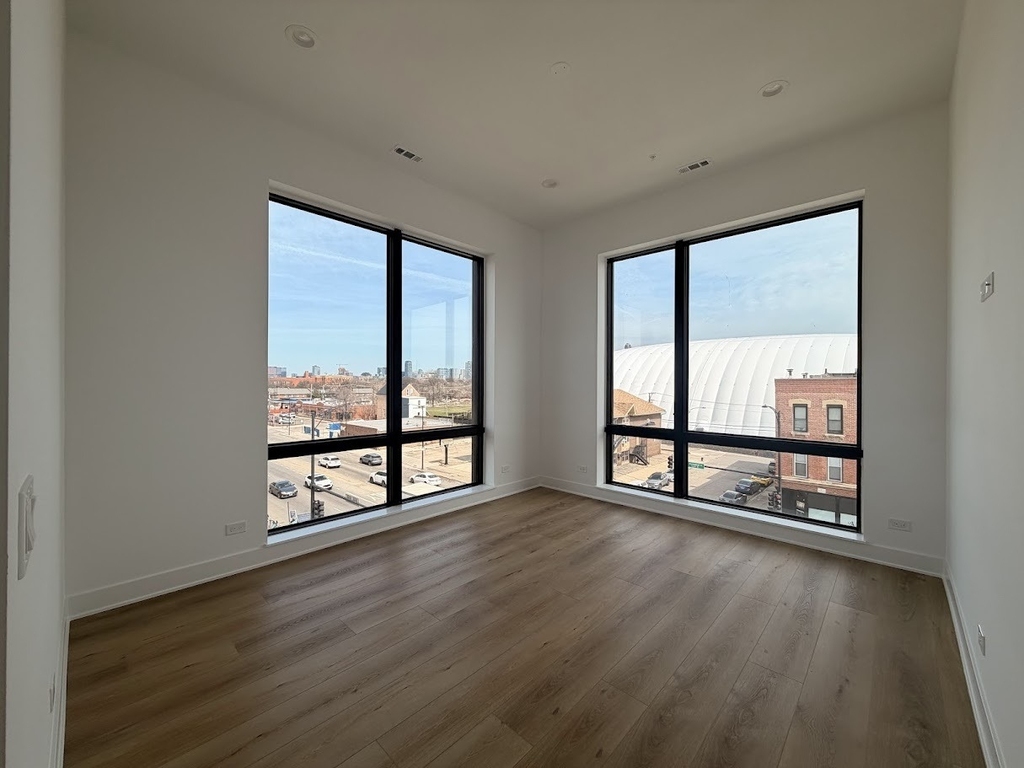 1320 S Ashland Avenue - Photo 24