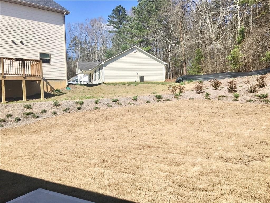 184 Angela Lane - Photo 1