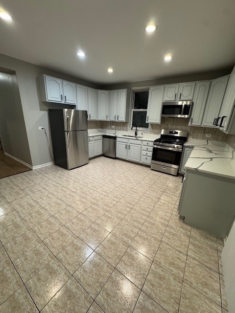 6412 S Greenwood Avenue - Photo 2