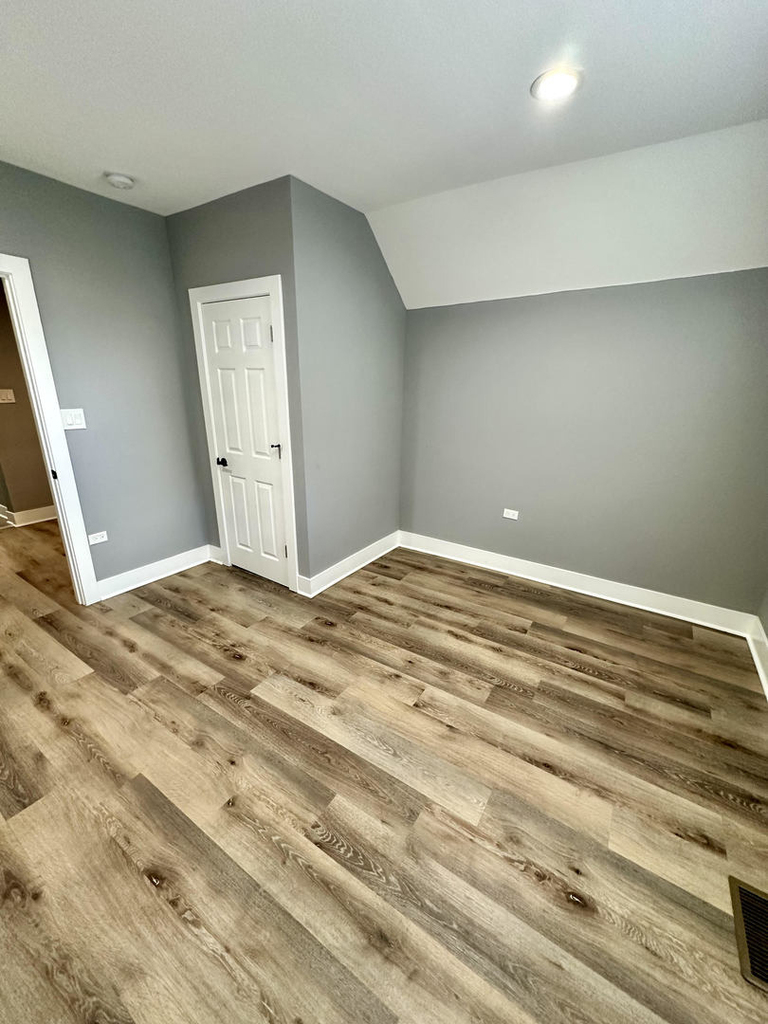 2713 W Gladys Avenue - Photo 13