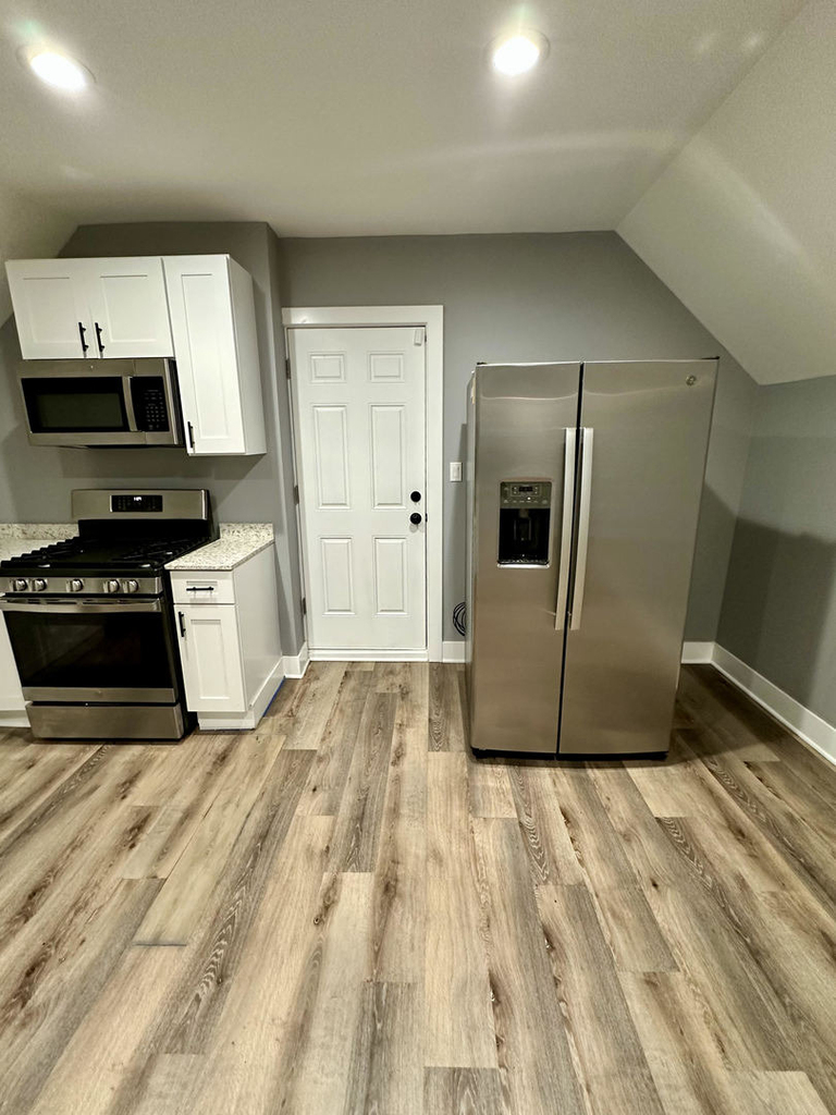 2713 W Gladys Avenue - Photo 7