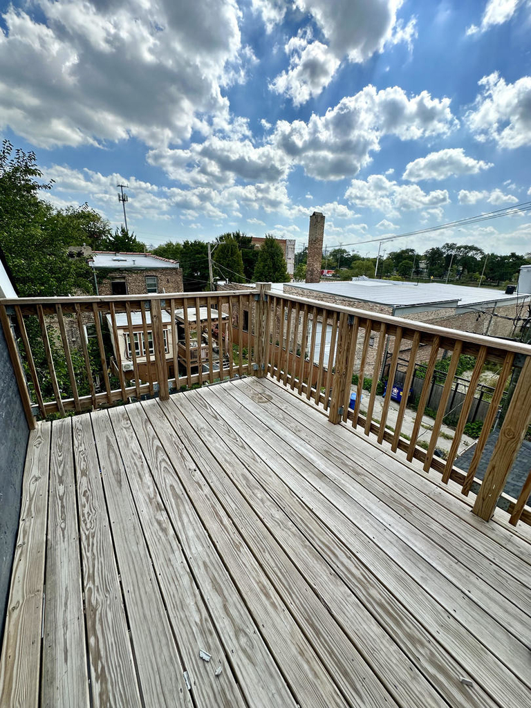 2713 W Gladys Avenue - Photo 19