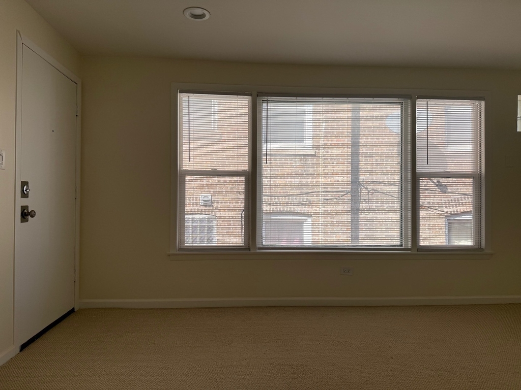 11137 S Emerald Avenue - Photo 6