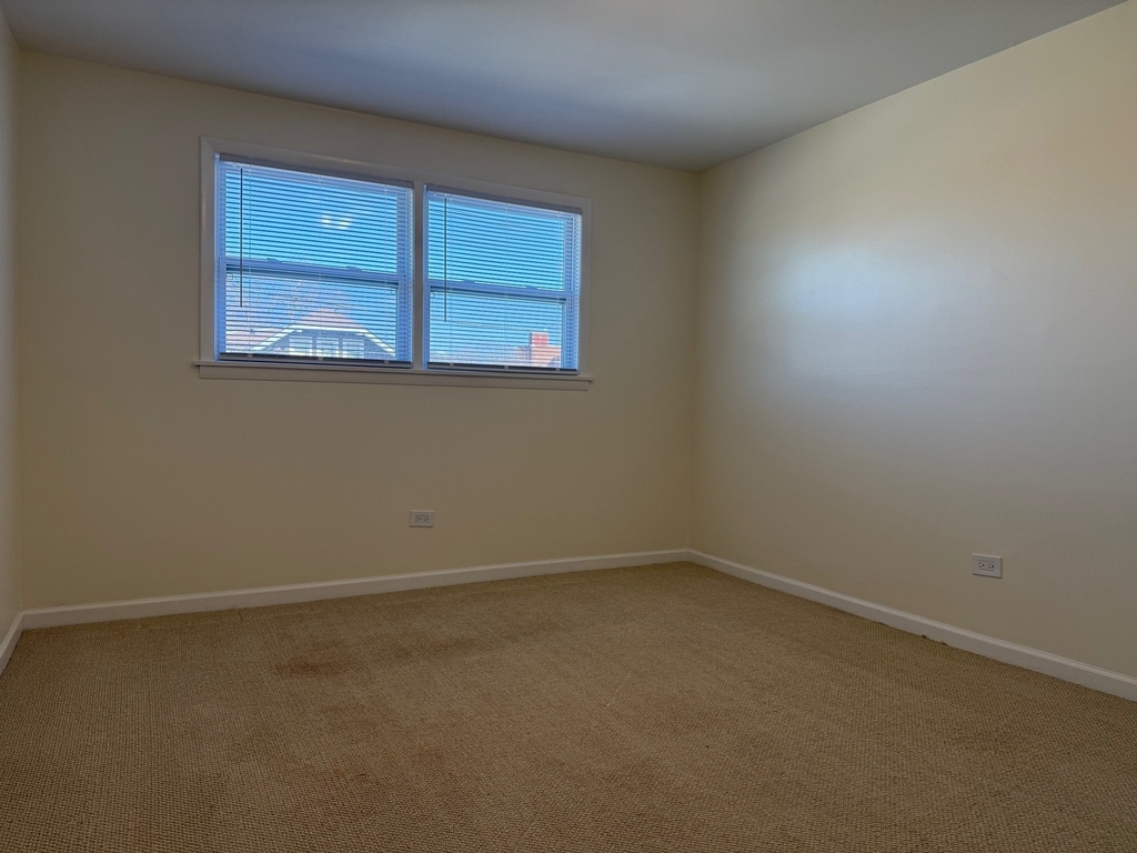 11137 S Emerald Avenue - Photo 7