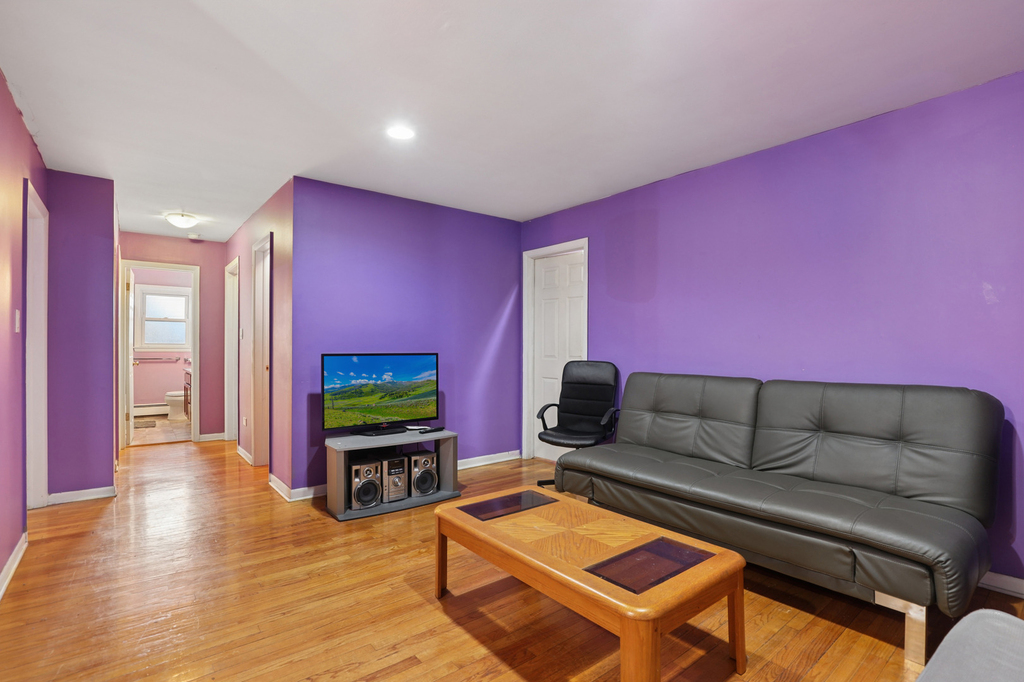 2147 Ridge Avenue - Photo 3
