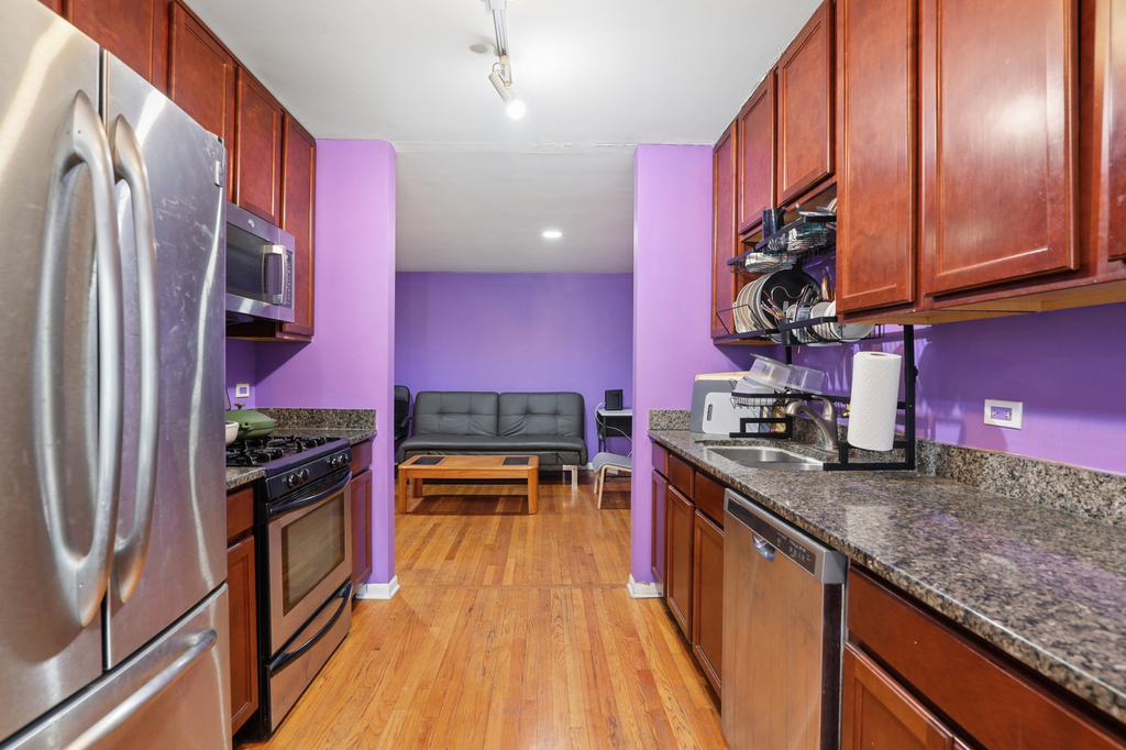 2147 Ridge Avenue - Photo 6