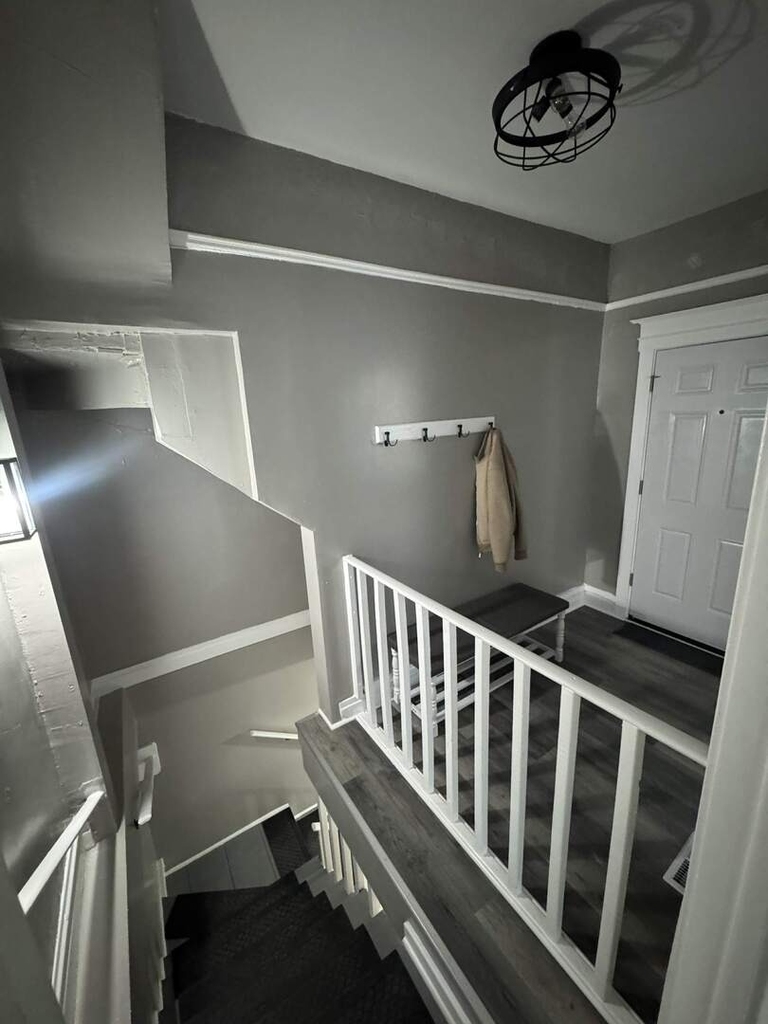 6601 S Langley Avenue - Photo 2