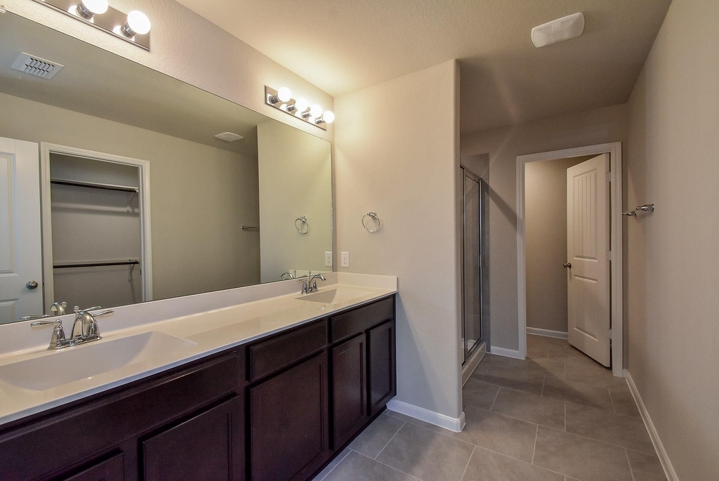 1427 Central Heights Drive - Photo 18