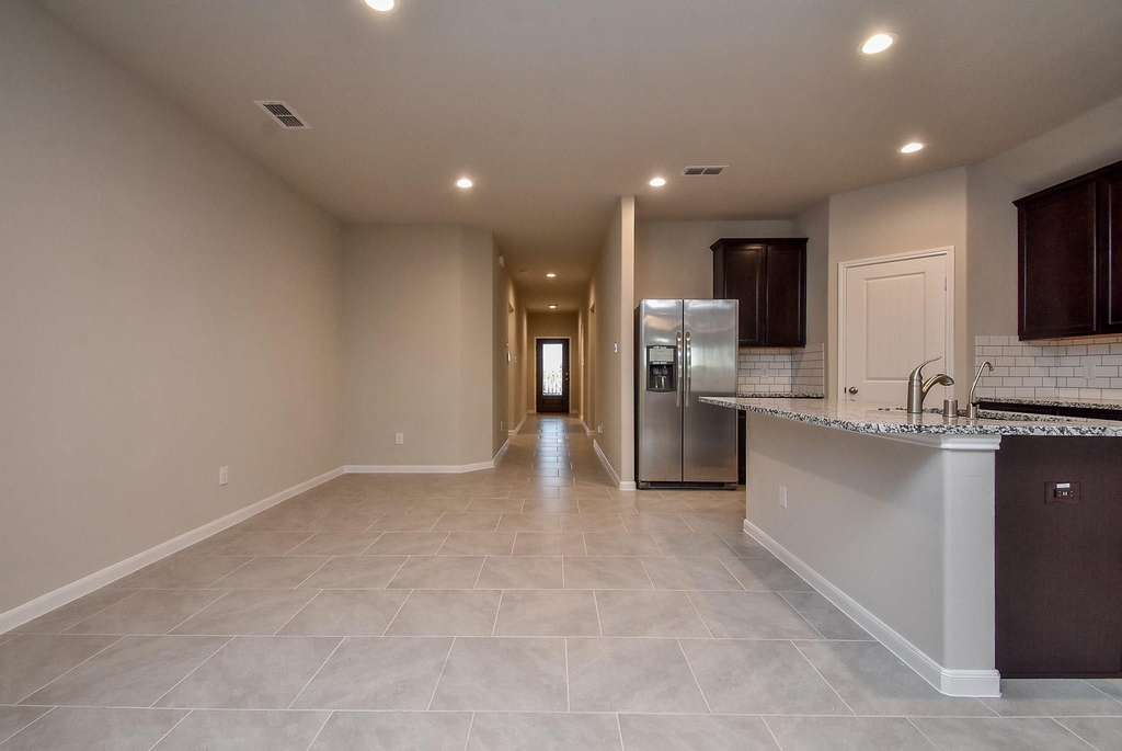 1427 Central Heights Drive - Photo 5