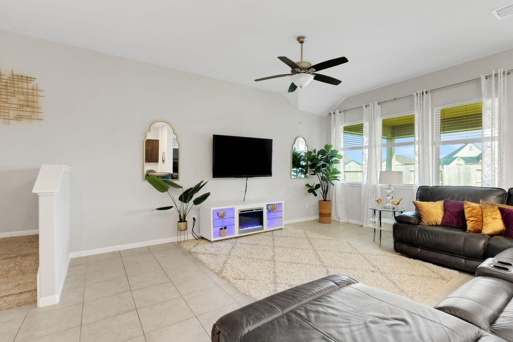 4510 Red Yucca Drive - Photo 9