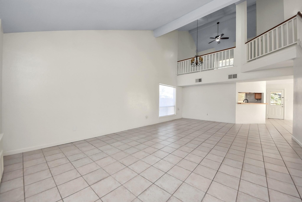 15614 Barbarossa Drive - Photo 10