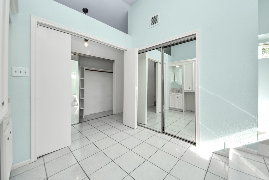 15614 Barbarossa Drive - Photo 27