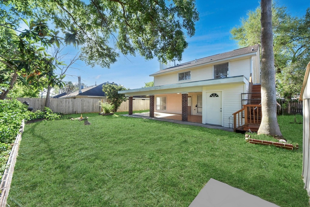 15614 Barbarossa Drive - Photo 34