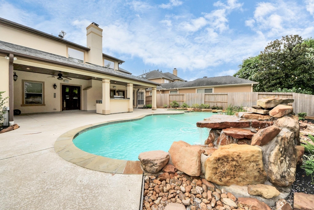 14207 Jade Cove Drive - Photo 30