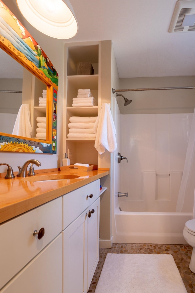 774 Middle - Photo 10