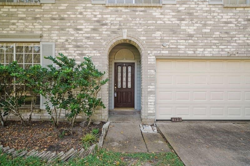 4123 Custer Creek Drive - Photo 1
