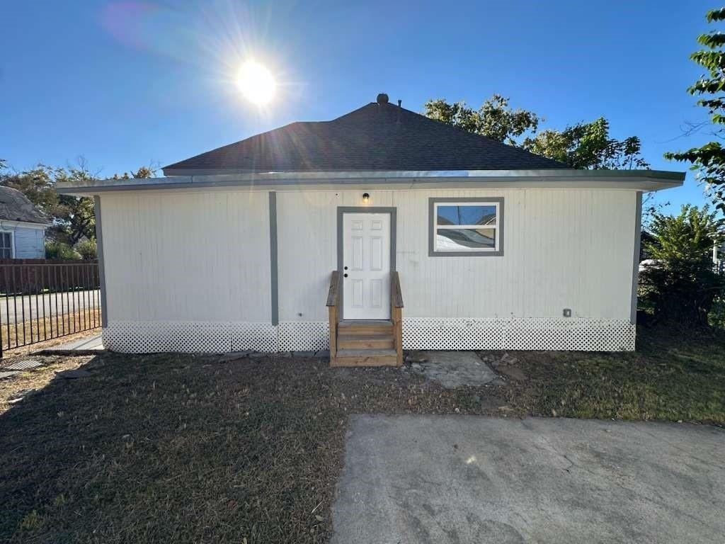 1912 Gentry Street - Photo 28