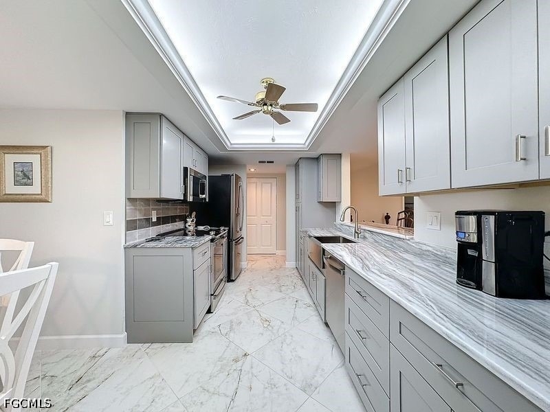 16679 Forest Boulevard - Photo 8