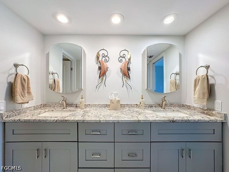 16679 Forest Boulevard - Photo 12