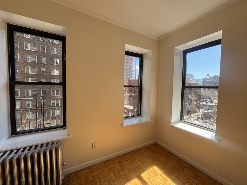 East 38th Street - Photo 1