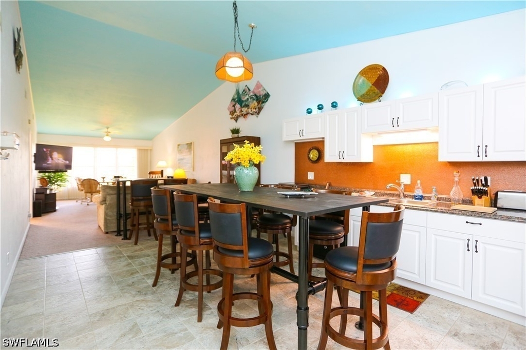 4030 Northlight Drive - Photo 3