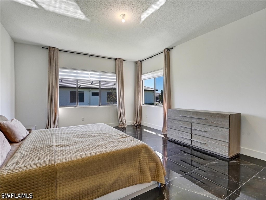 5126 Penella Avenue - Photo 20