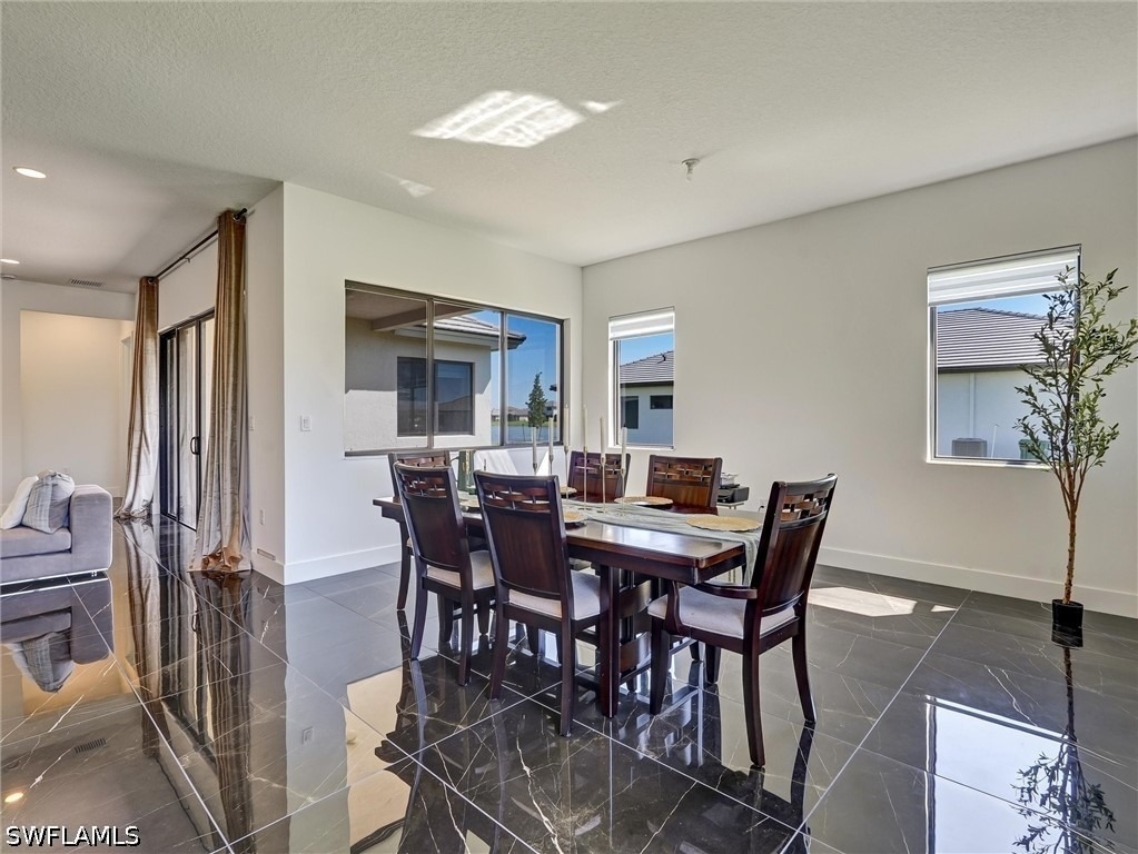 5126 Penella Avenue - Photo 14