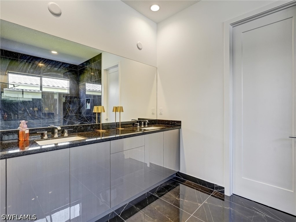 5126 Penella Avenue - Photo 23