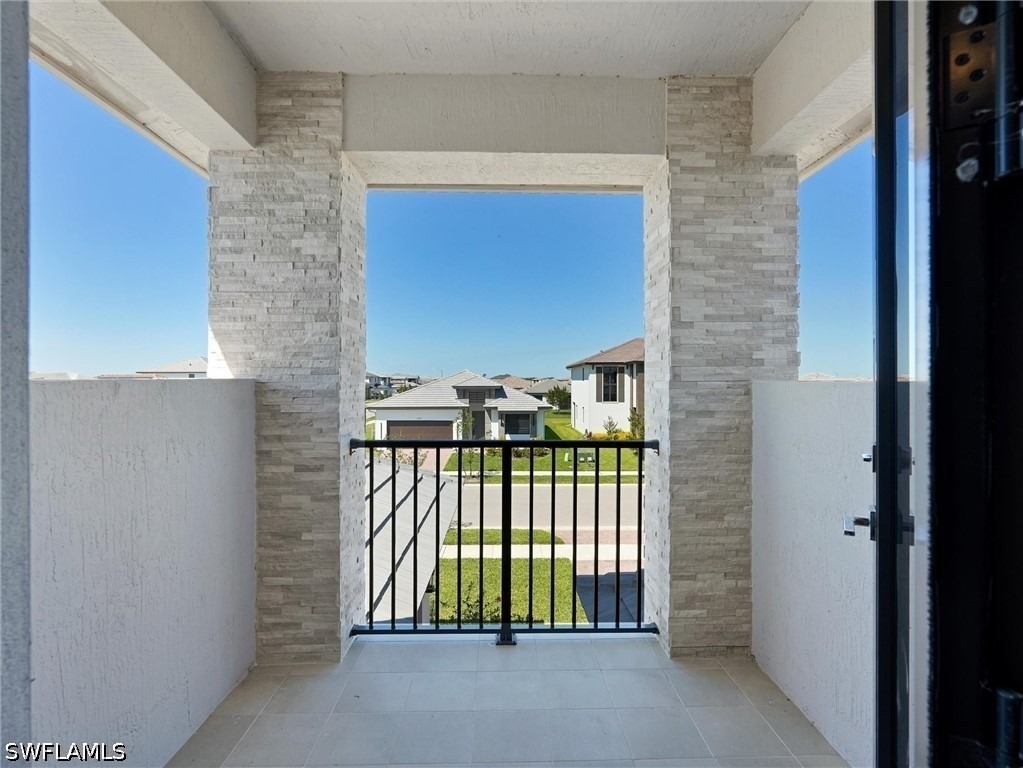 5126 Penella Avenue - Photo 34