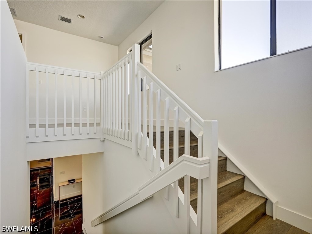 5126 Penella Avenue - Photo 29