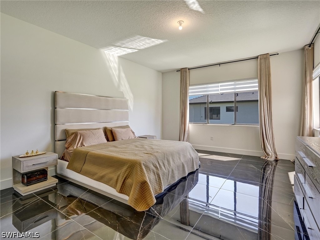 5126 Penella Avenue - Photo 19