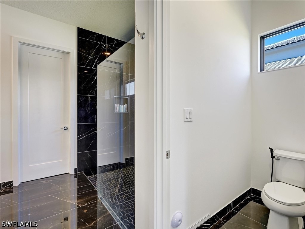 5126 Penella Avenue - Photo 21
