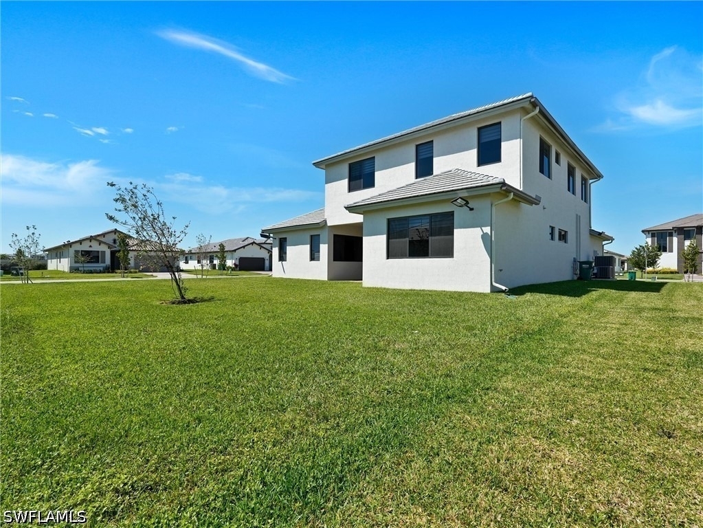 5126 Penella Avenue - Photo 41
