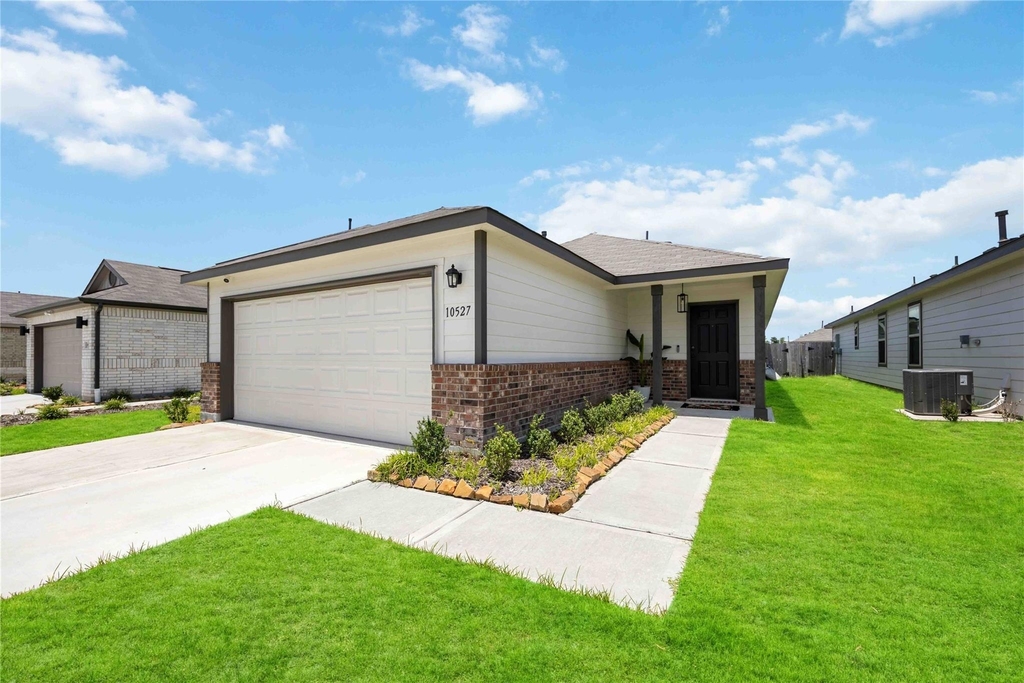 10527 Meadow Saffron Drive - Photo 1