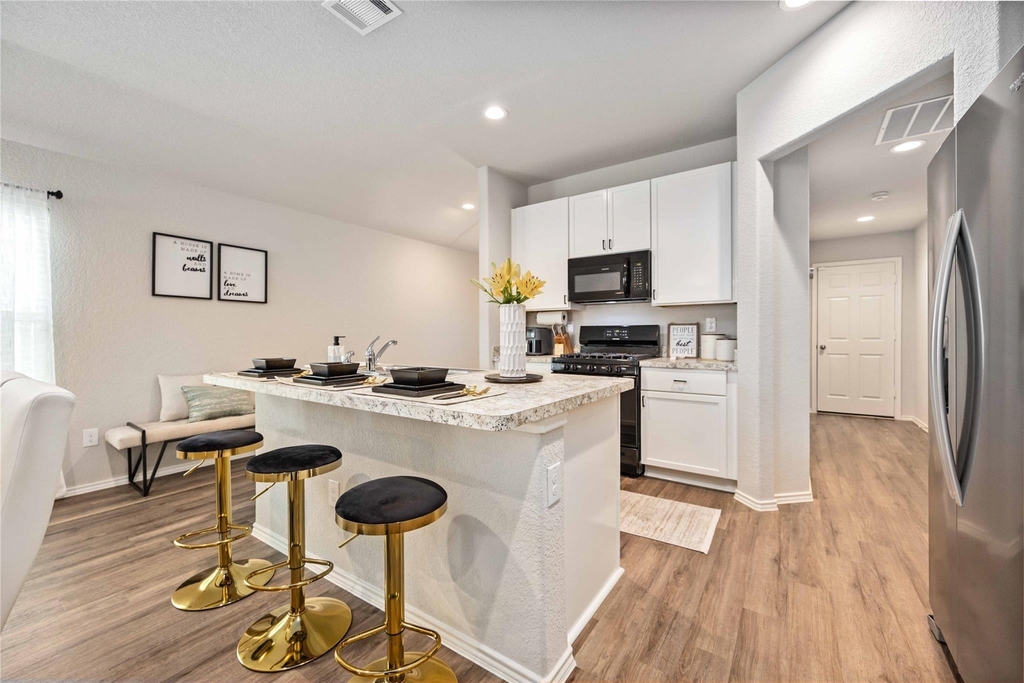 10527 Meadow Saffron Drive - Photo 3