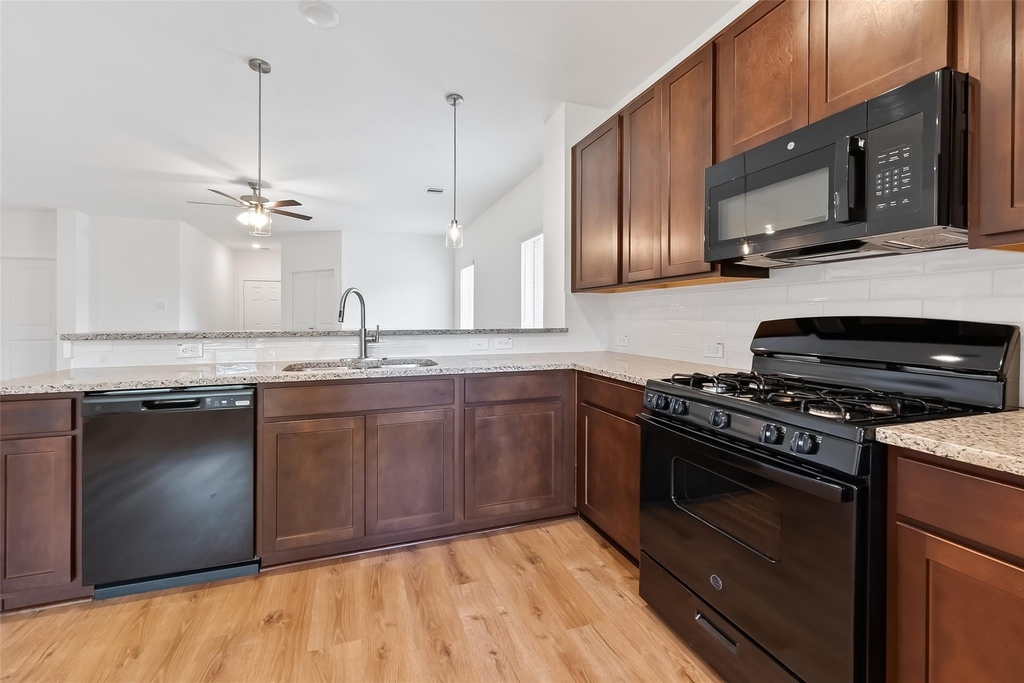4506 Blue Moutain Laurel - Photo 13