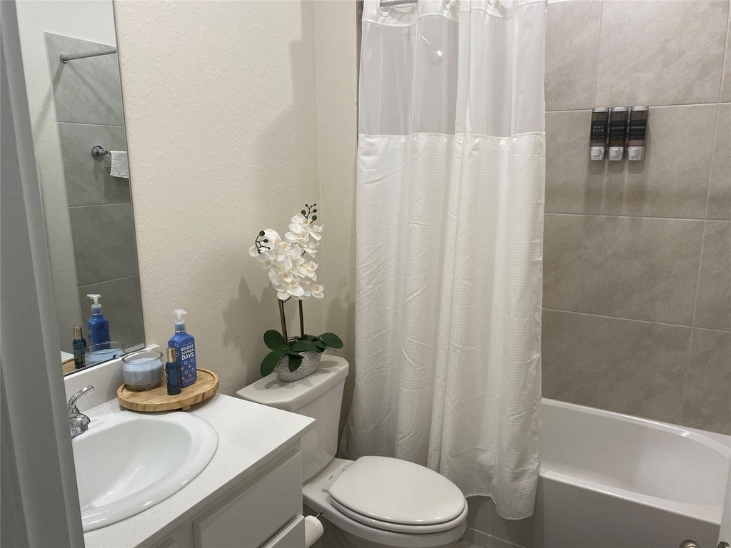 21707 Redwood Bluff Trail - Photo 13
