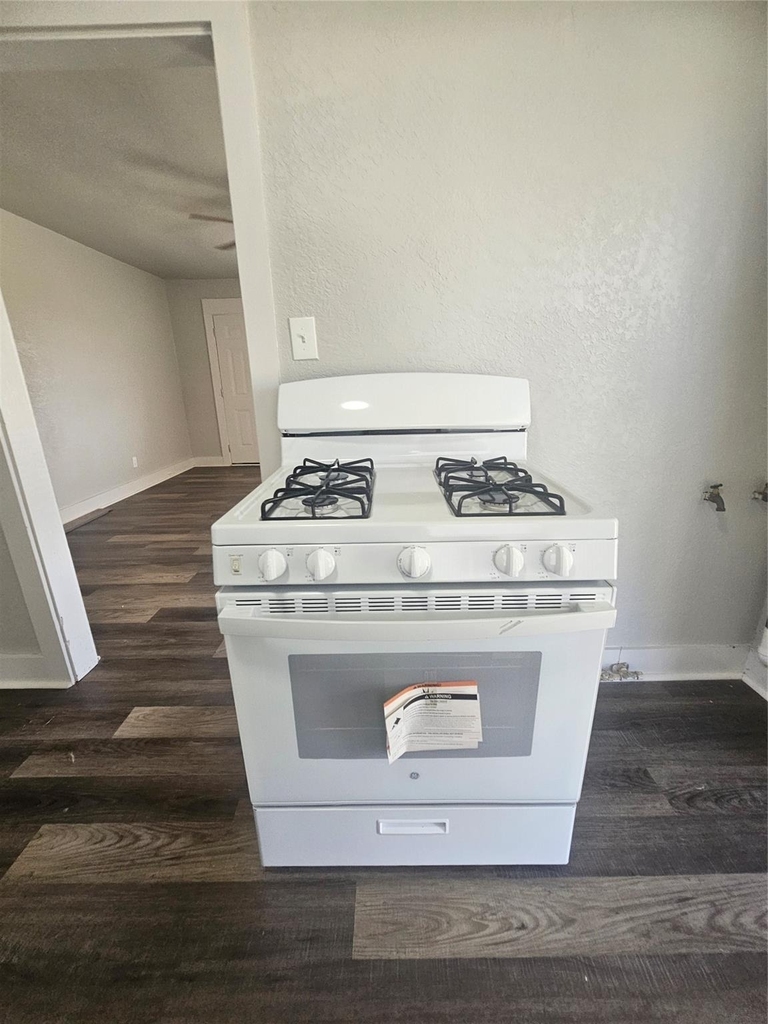 1311 Fred Street - Photo 15